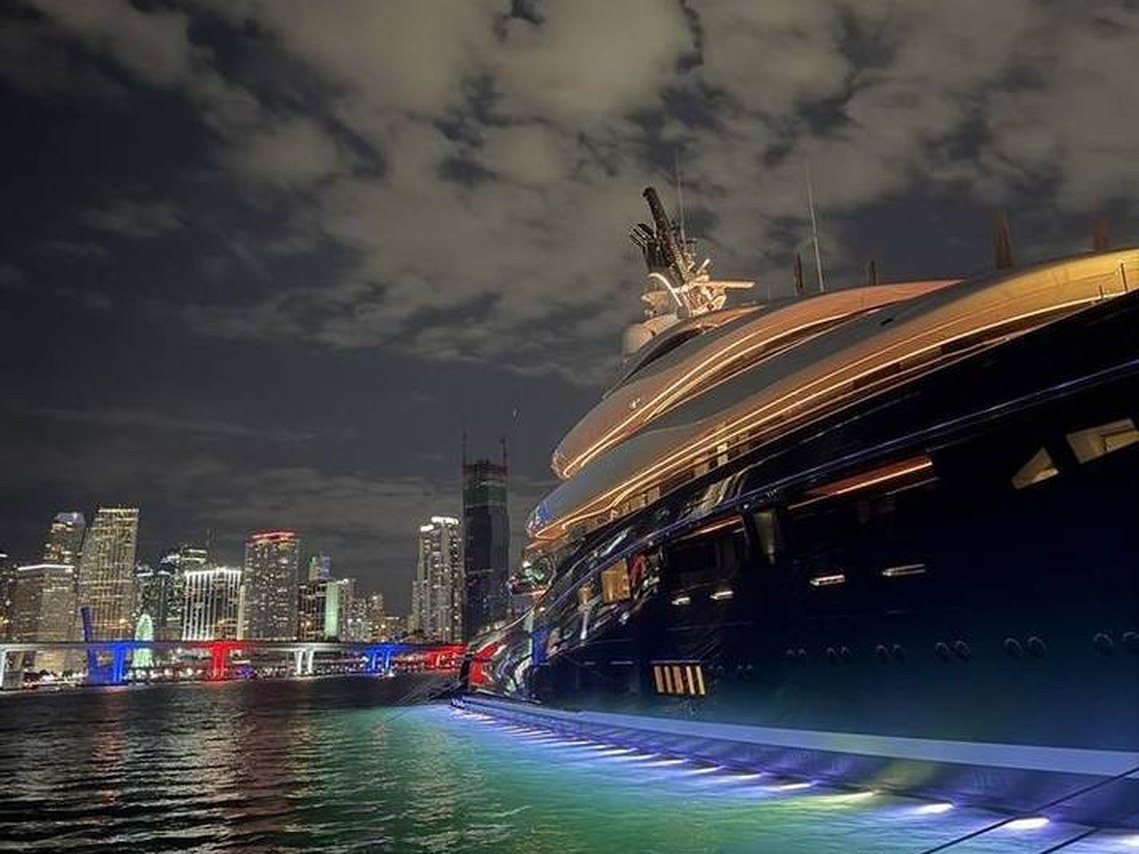 Yacht Dining. Chef Tasos Luxury Dining, Miami